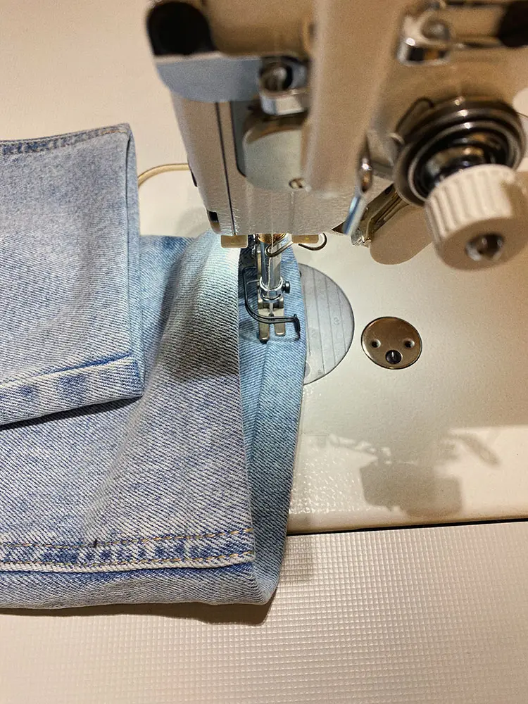 Retouche-ourlet Retouches ourlet pantalon